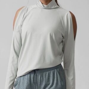 Athleta Women's Cold Shoulder Turtleneck Top Size Small